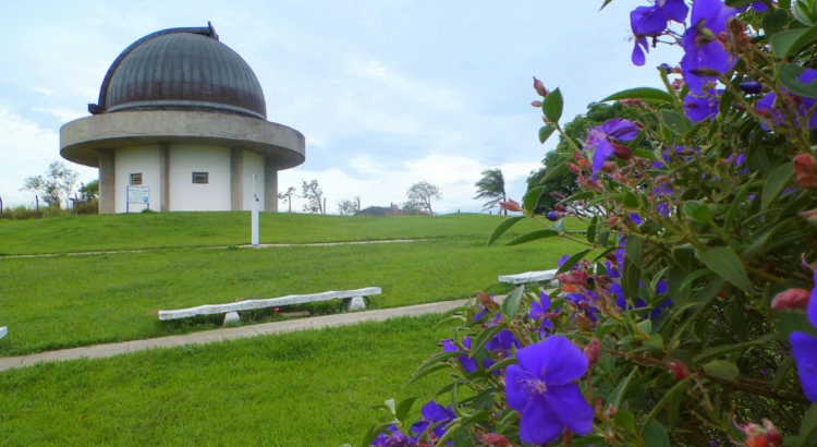 Observatório Municipal Jean Nicolini de Campinas | Foto: eniprado na Wikipedia 
