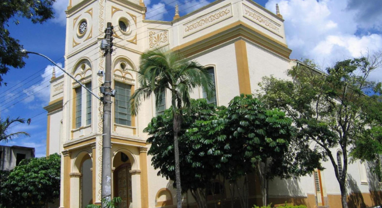 Igreja Matriz de Piracaia - Domínio público - Condomínio Porto Laranjeiras